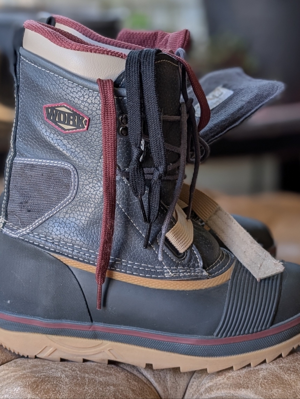 Vintage Burton Work Snowboard Boots Size 8 Never Worn Leather Winter Snow - Picture 2 of 13